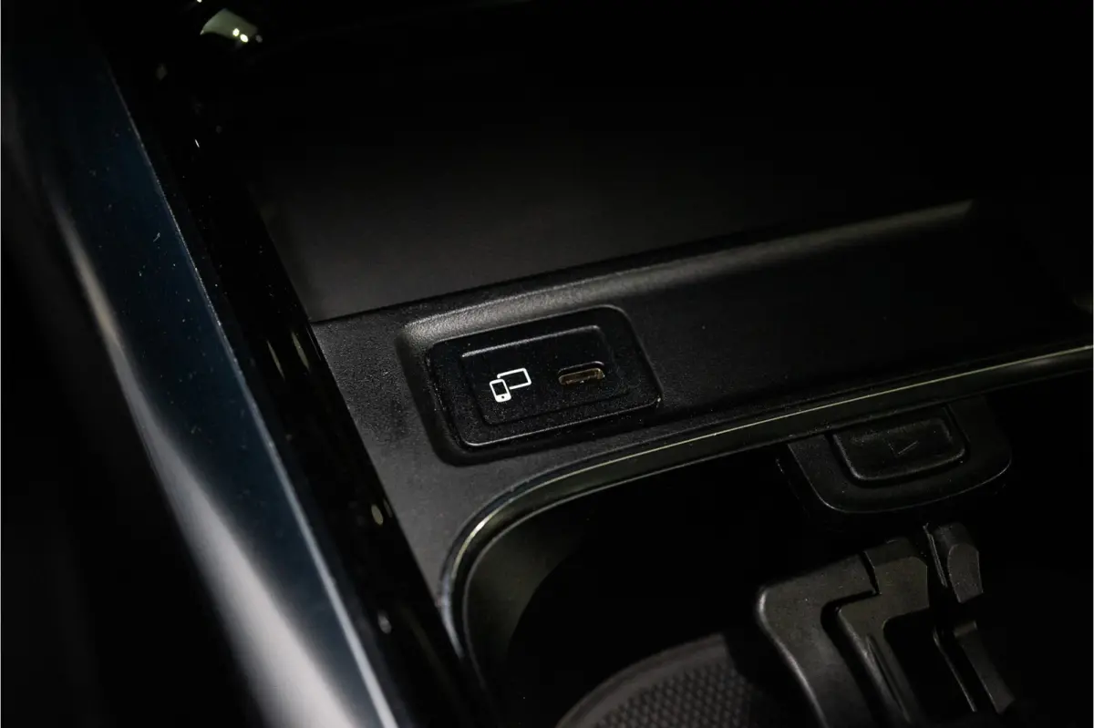 250 e AMG 218PK | Pano | Keyless | Dodehoek | ACC | Carplay | 12 MND Garantie