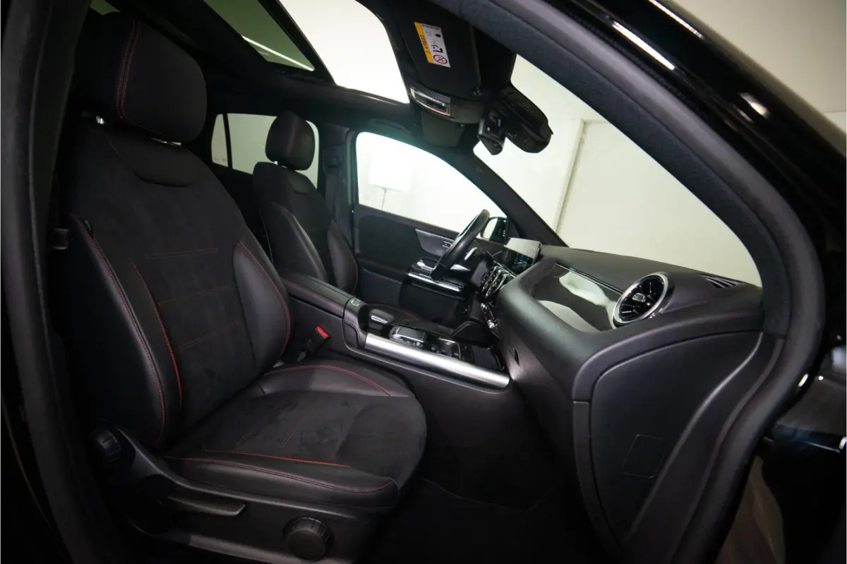 250 e AMG 218PK | Pano | Keyless | Dodehoek | ACC | Carplay | 12 MND Garantie