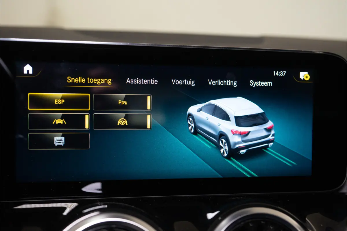 250 e AMG 218PK | Pano | Keyless | Dodehoek | ACC | Carplay | 12 MND Garantie