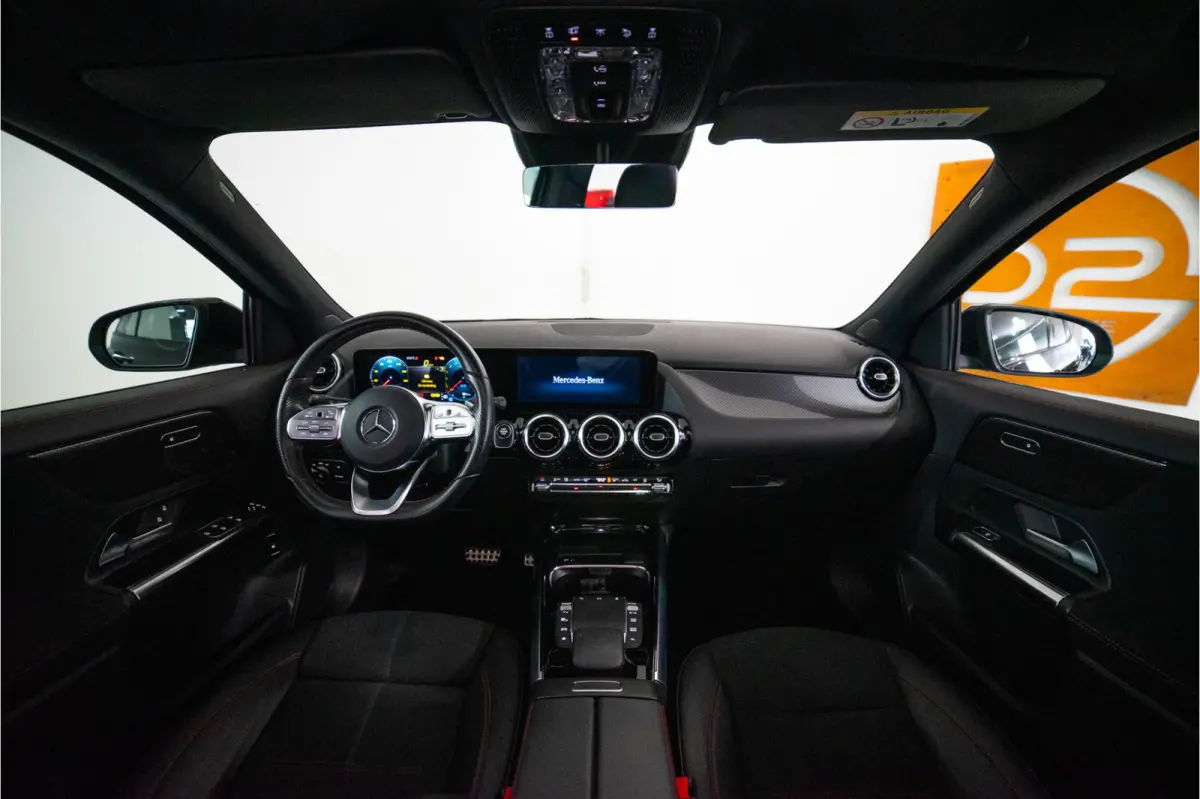250 e AMG 218PK | Pano | Keyless | Dodehoek | ACC | Carplay | 12 MND Garantie