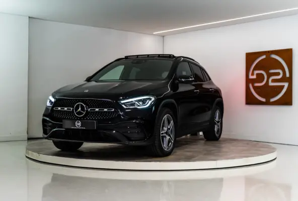 250 e AMG 218PK | Pano | Keyless | Dodehoek | ACC | Carplay | 12 MND Garantie