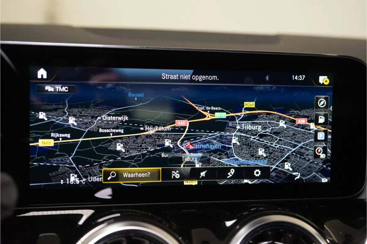 250 e AMG 218PK | Pano | Keyless | Dodehoek | ACC | Carplay | 12 MND Garantie