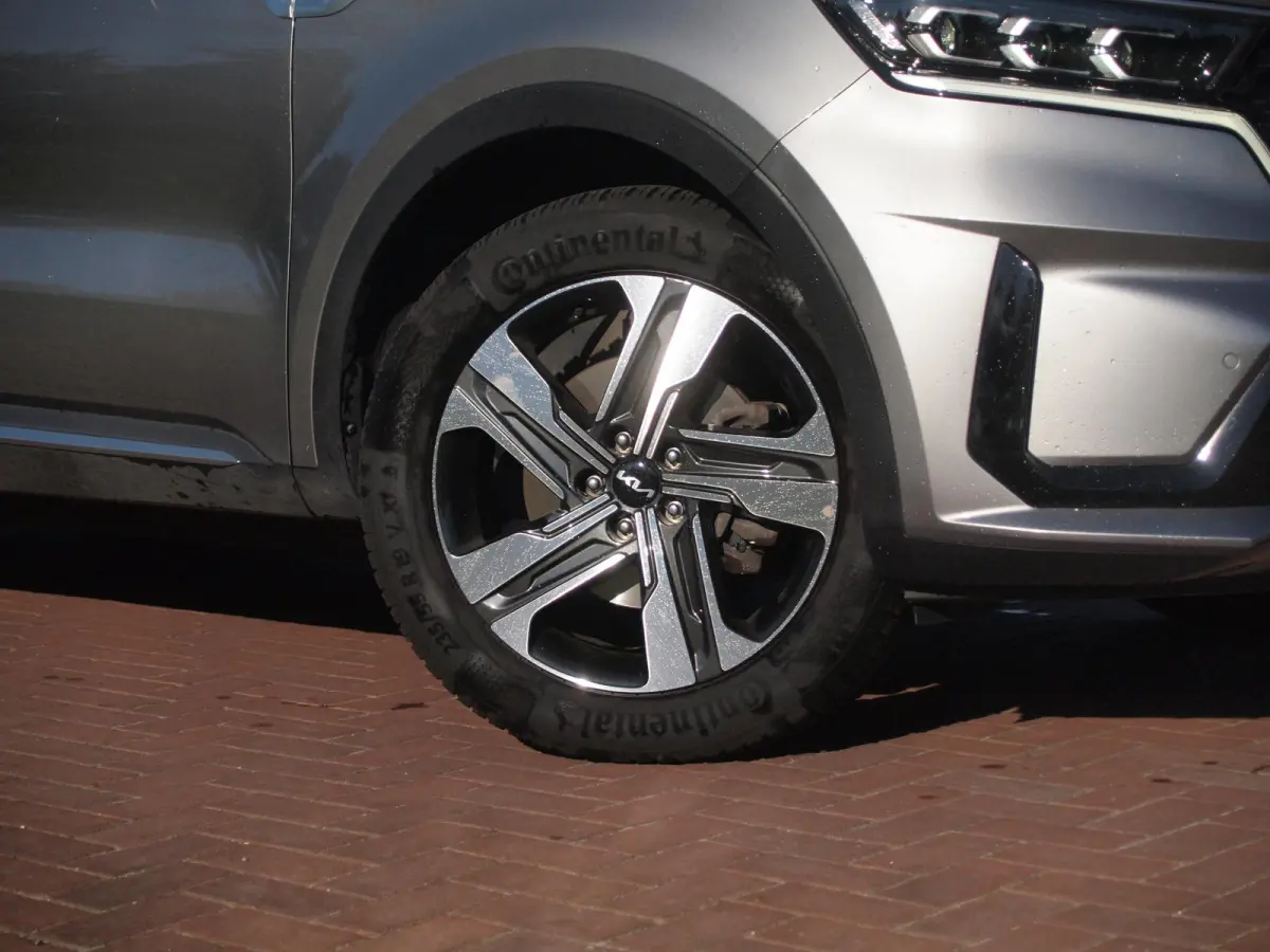 1.6 T-GDI Plug-in Hybrid 4WD DynamicLine 7p. | Camera | Trekhaak | Apple Carplay | ACC | NL-Auto |
