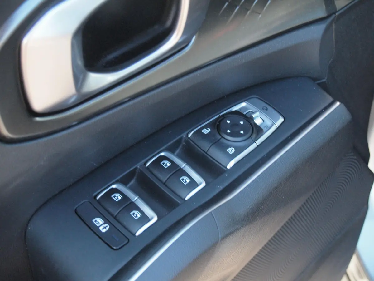 1.6 T-GDI Plug-in Hybrid 4WD DynamicLine 7p. | Camera | Trekhaak | Apple Carplay | ACC | NL-Auto |