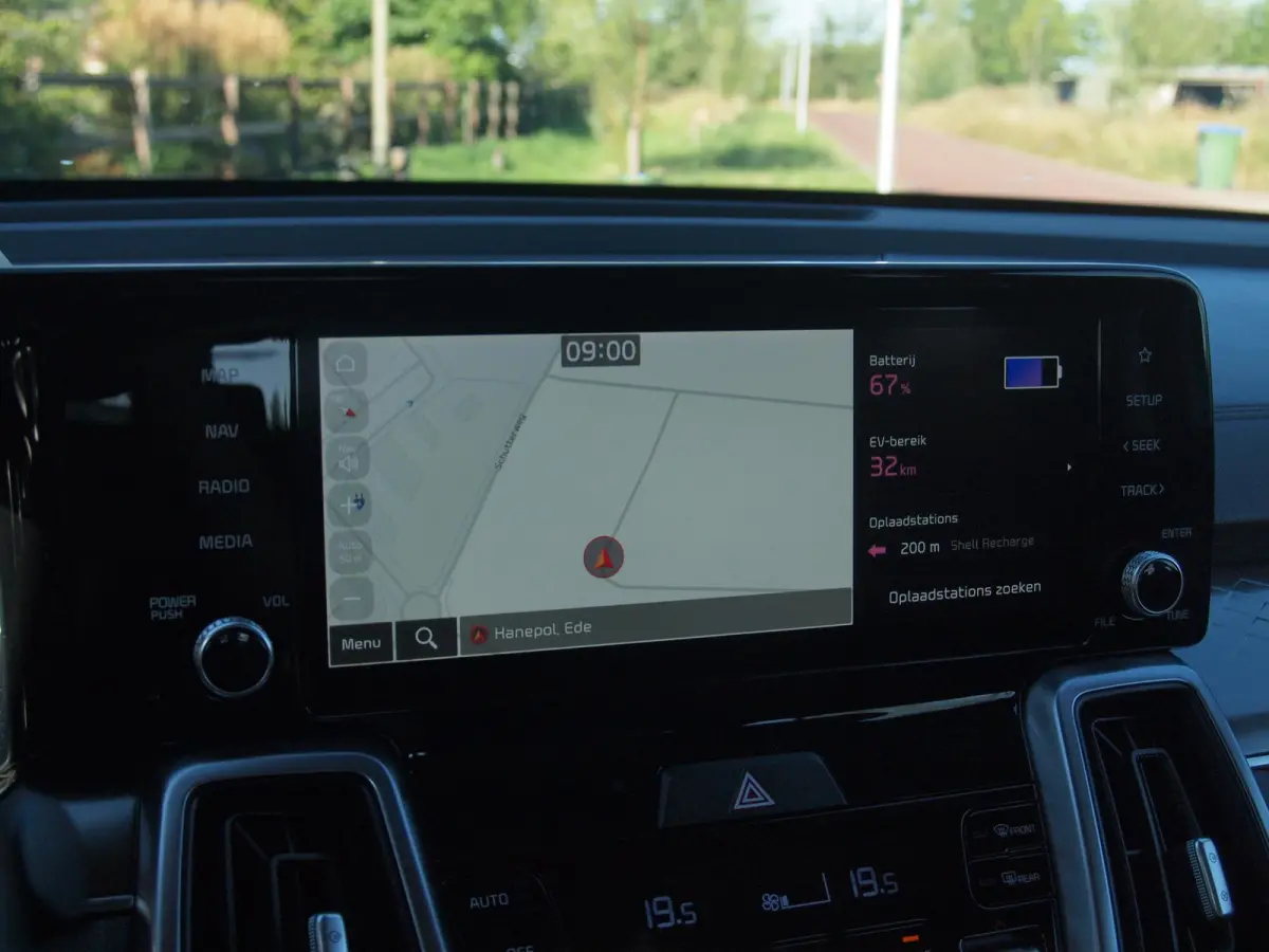 1.6 T-GDI Plug-in Hybrid 4WD DynamicLine 7p. | Camera | Trekhaak | Apple Carplay | ACC | NL-Auto |