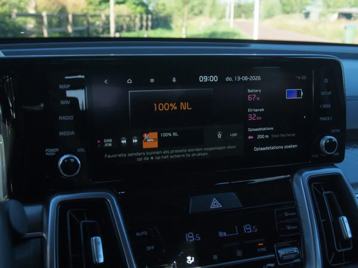1.6 T-GDI Plug-in Hybrid 4WD DynamicLine 7p. | Camera | Trekhaak | Apple Carplay | ACC | NL-Auto |