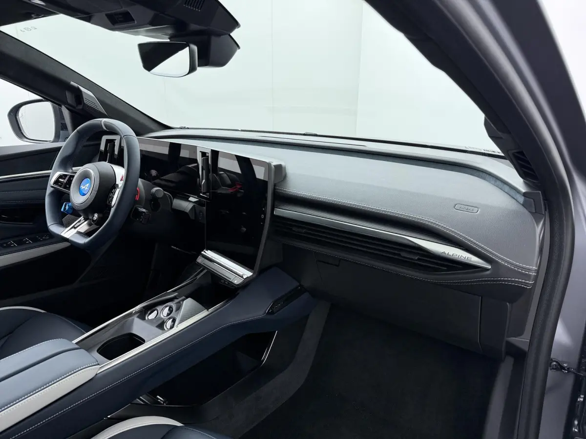 GT 89kWh | Pack Driving | Devialet® XtremeSound audiosysteem | Alcantara® hemelbekleding | 20'' lichtmetalen CRISTAL-wielen Noir mat |