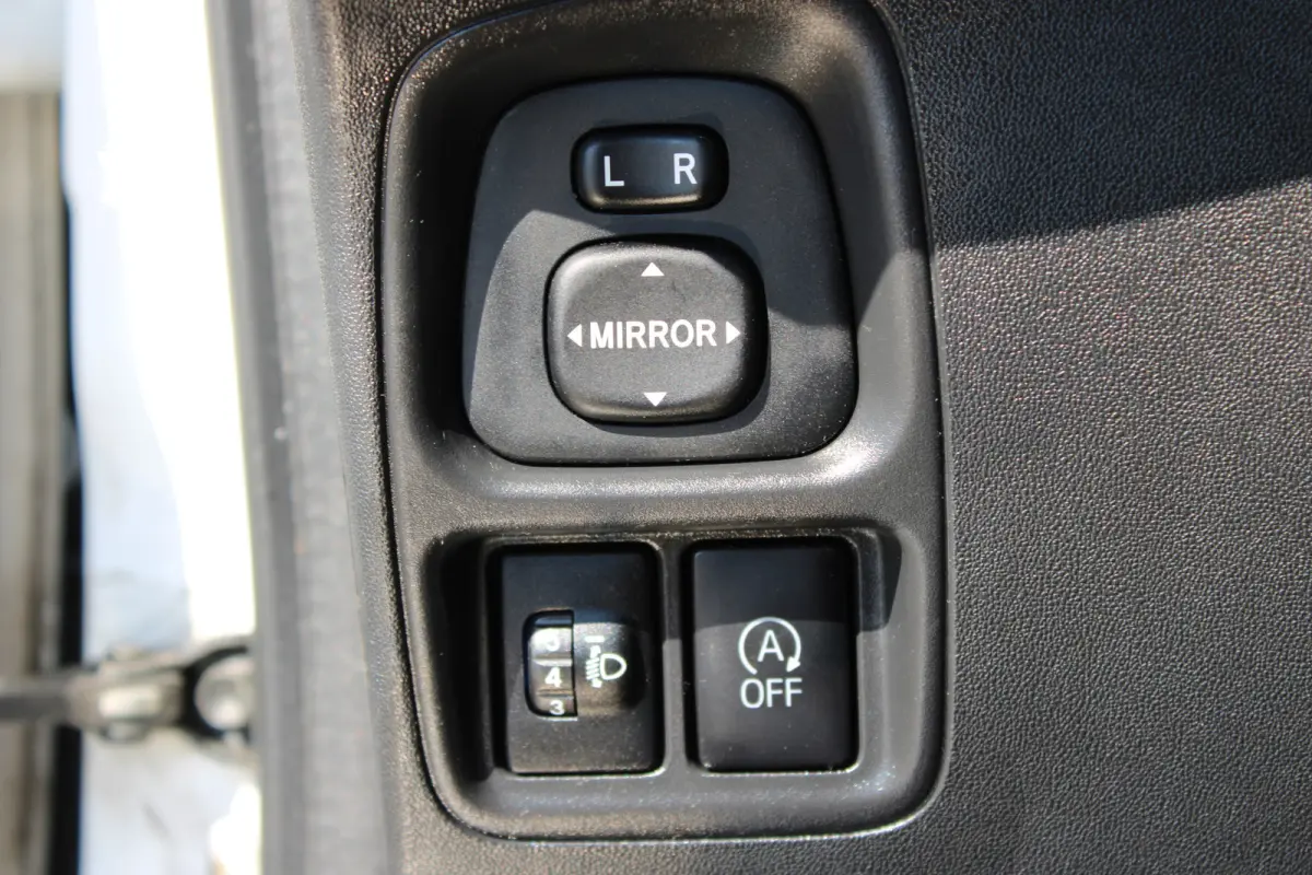 1.0 e-VTi Style//Airco//5drs!!