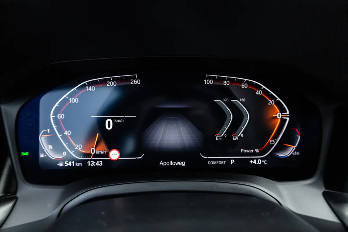 320i M Sport High Ex Camera / HiFi / Trekhaak / 19inch /