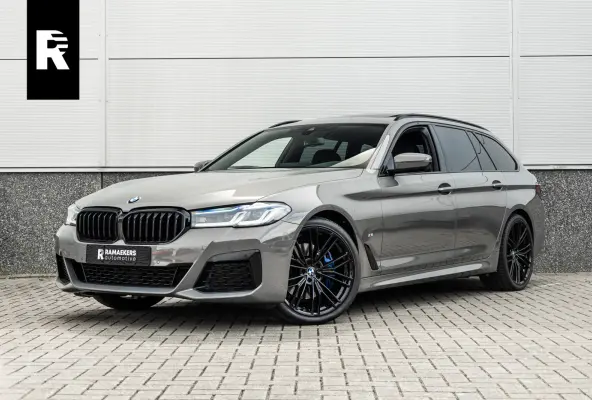 530i High Executive M-Sport 20inch / Bernina Grau / Pano / Camera / Laser