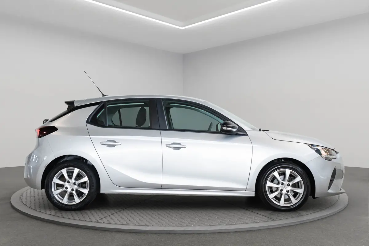 1.2 Turbo 100PK Edition | Parkeersensoren | Apple Carplay & Android Auto | Lichtmetalen velgen | Cruise Controle | Bluetooth |