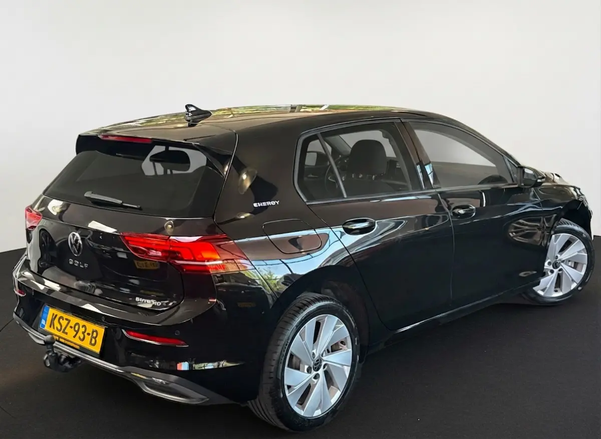 1.5 eHybrid 204PK [PHEV] LIFE NAVI/CARPLAY/CAMERA/TREKHAAK