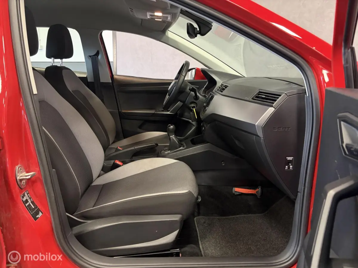 1.0 TSI Style 95 PK / CLIMATE / CRUISE / TREKHAAK / NAP
