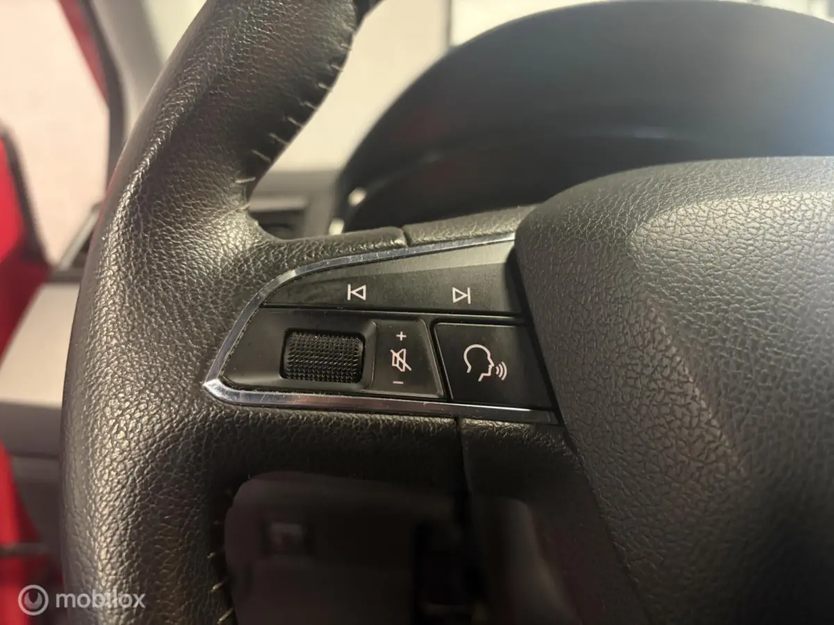 1.0 TSI Style 95 PK / CLIMATE / CRUISE / TREKHAAK / NAP