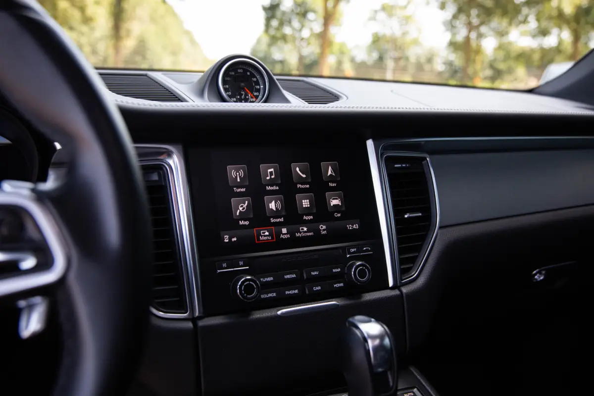 3.0 GTS , Sport-Chrono, Luchtvering, Trekhaak, Panoramadak, Apple Carplay, Stoel/stuurverwarming, VOL!!