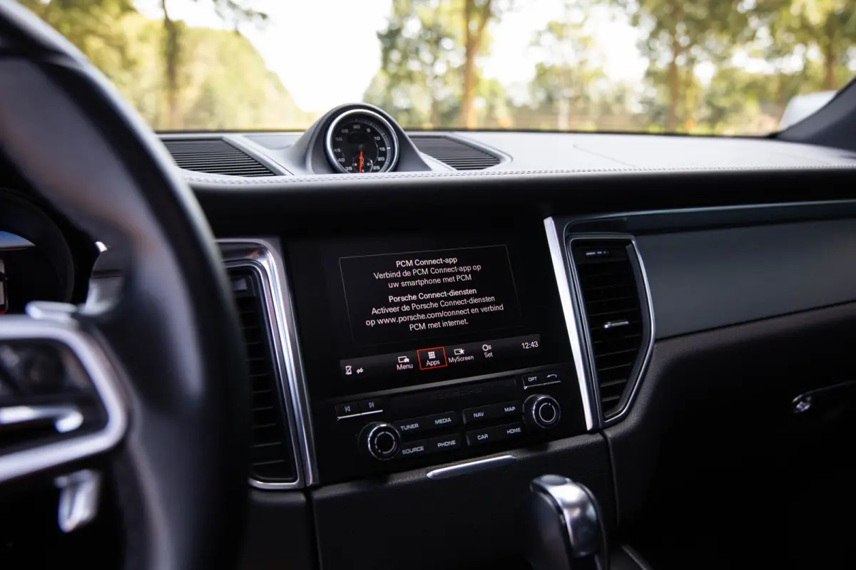 3.0 GTS , Sport-Chrono, Luchtvering, Trekhaak, Panoramadak, Apple Carplay, Stoel/stuurverwarming, VOL!!