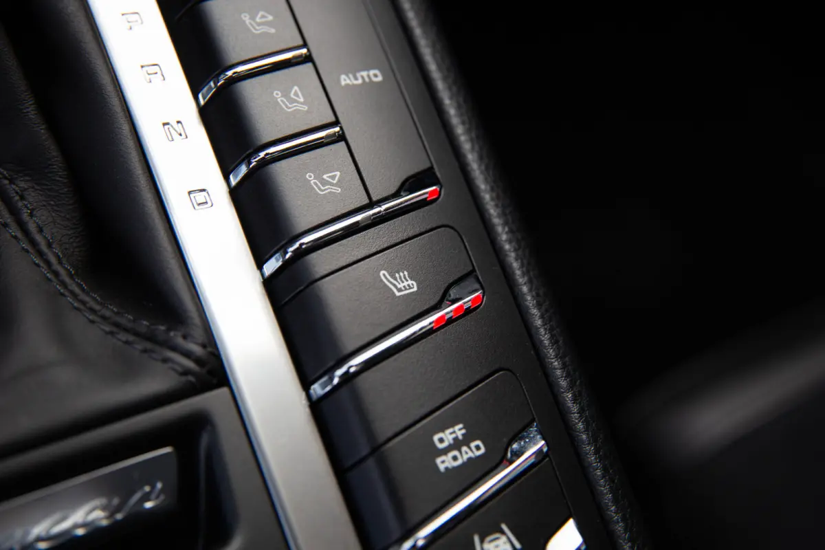 3.0 GTS , Sport-Chrono, Luchtvering, Trekhaak, Panoramadak, Apple Carplay, Stoel/stuurverwarming, VOL!!