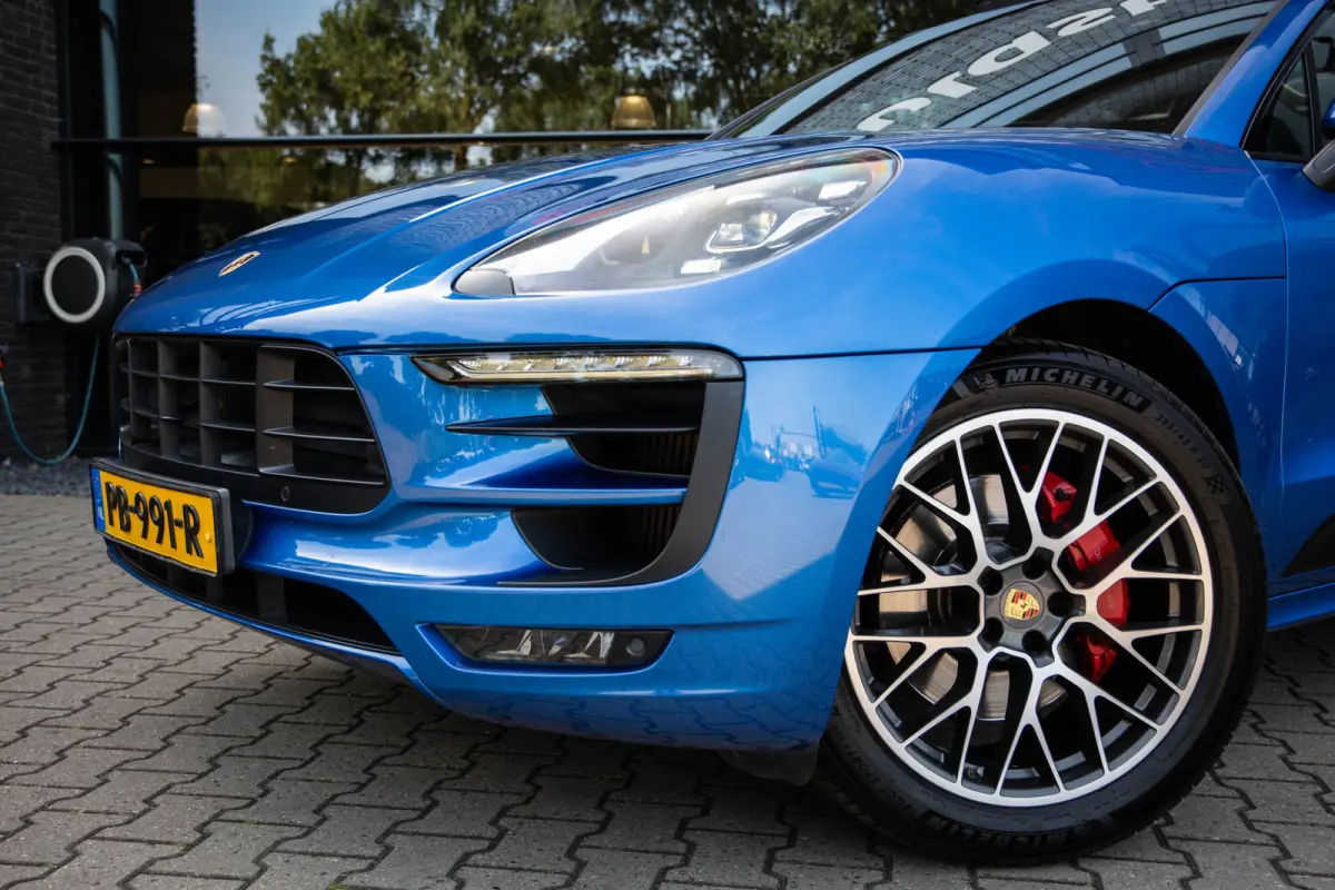 3.0 GTS , Sport-Chrono, Luchtvering, Trekhaak, Panoramadak, Apple Carplay, Stoel/stuurverwarming, VOL!!