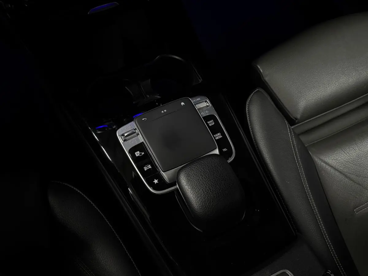 180 AMG|PANO|SFEER|KEYLESS|LED|CRUISE|WIDESCREEN