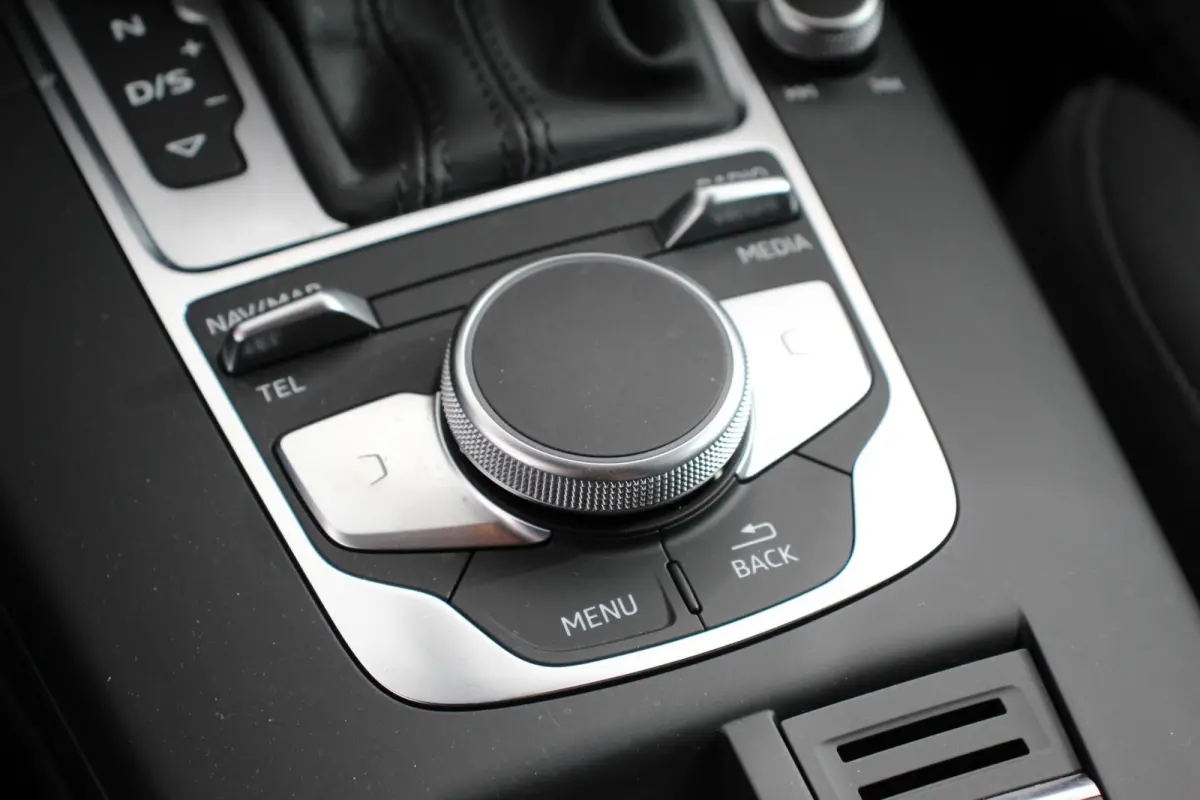 35 TFSI 150pk Automaat S-Line Sport Climate Control Parkeer sensoren Full Led Stoelverwarming Lichtmetalen Velgen