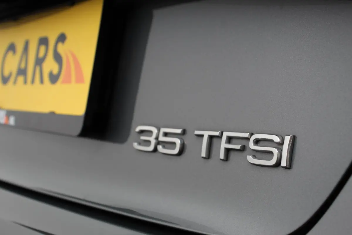 35 TFSI 150pk Automaat S-Line Sport Climate Control Parkeer sensoren Full Led Stoelverwarming Lichtmetalen Velgen