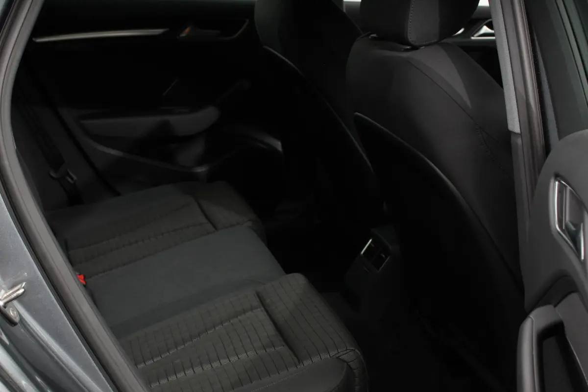 35 TFSI 150pk Automaat S-Line Sport Climate Control Parkeer sensoren Full Led Stoelverwarming Lichtmetalen Velgen