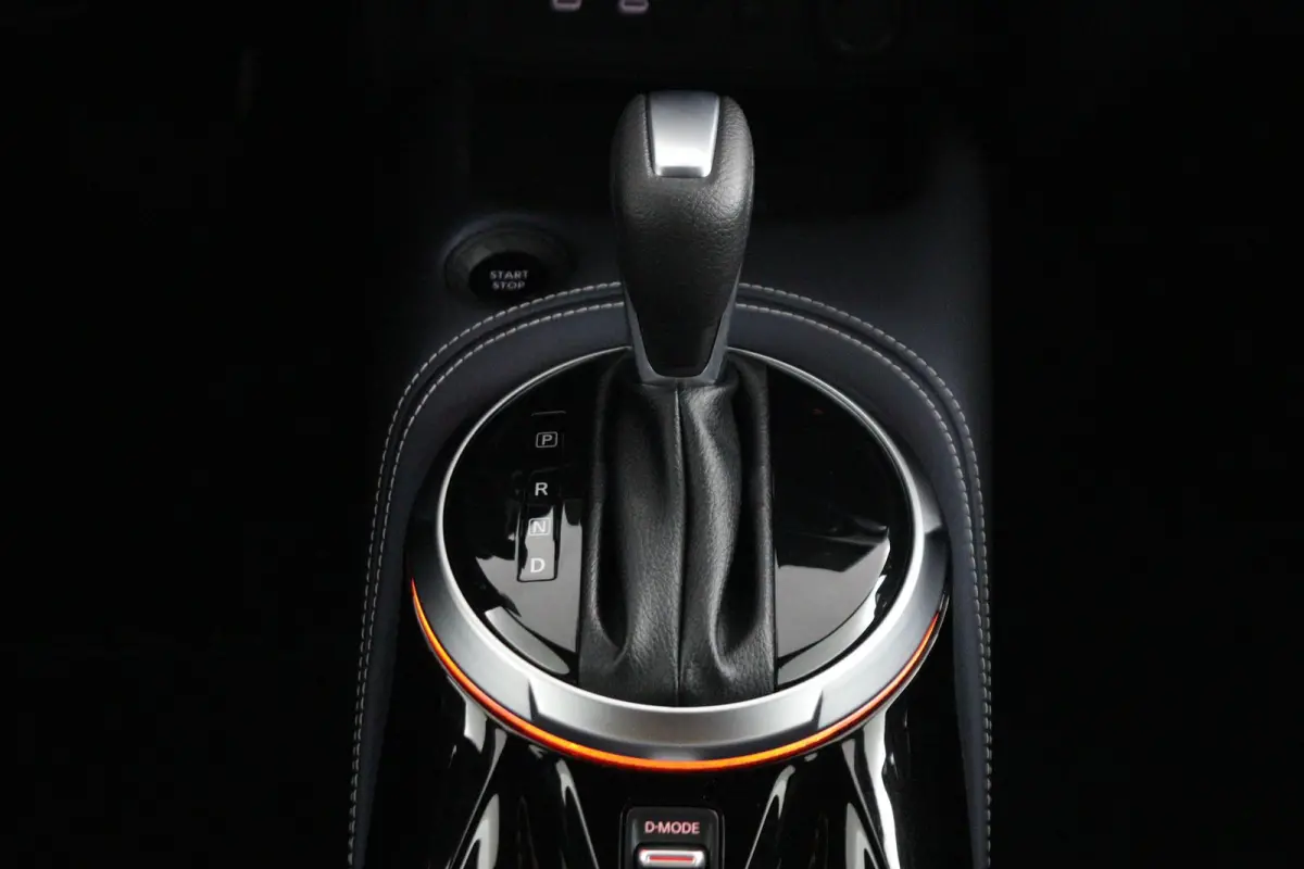 1.6 Hybrid Pulse FAP aero velgen | € 3.000,- voorraadvoordeel! | Navigatie| Bose Sound | Bijzonder mooie uitvoering!!