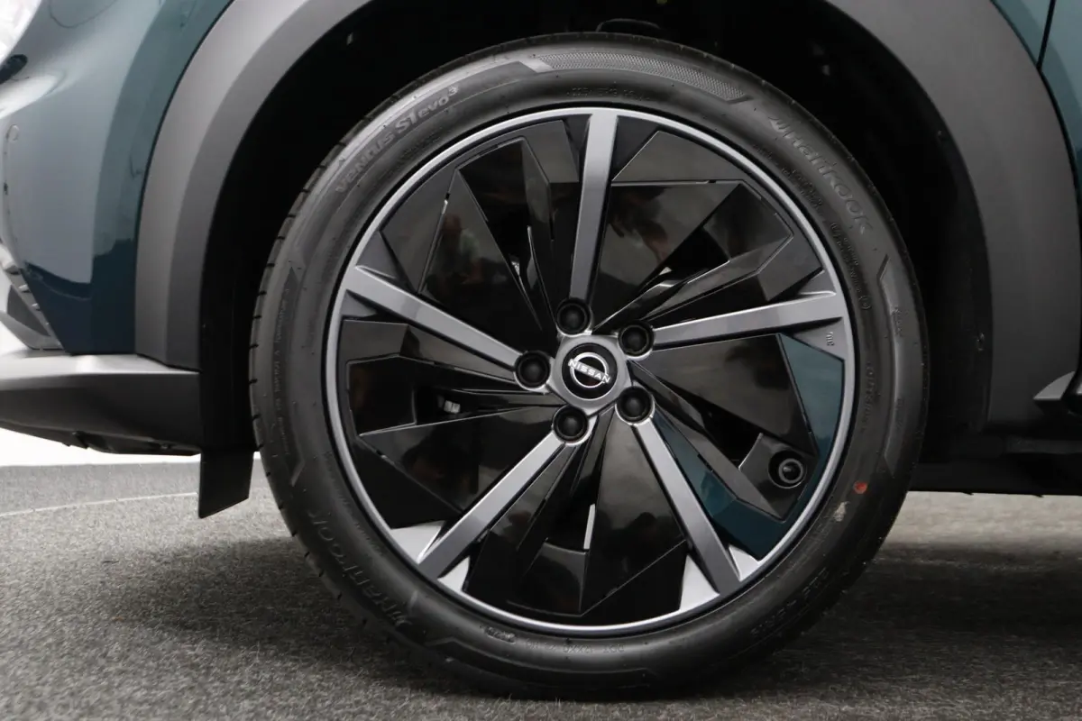 1.6 Hybrid Pulse FAP aero velgen | € 3.000,- voorraadvoordeel! | Navigatie| Bose Sound | Bijzonder mooie uitvoering!!