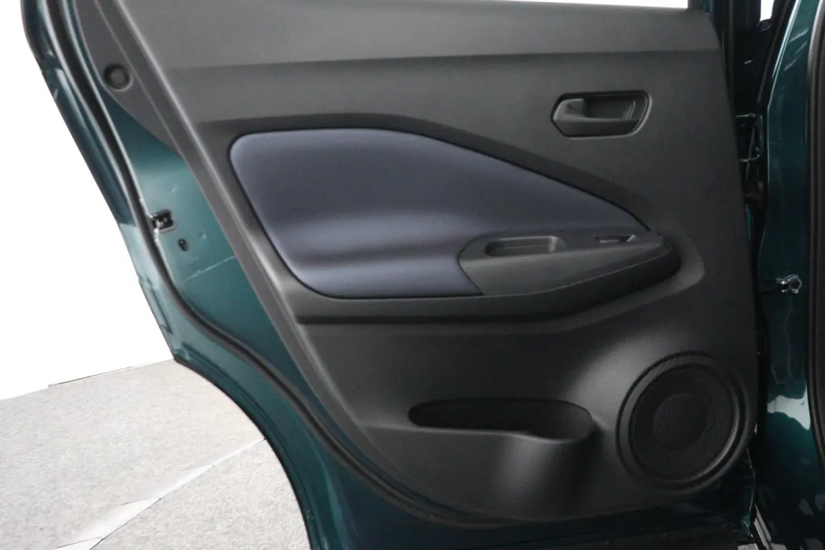 1.6 Hybrid Pulse FAP aero velgen | € 3.000,- voorraadvoordeel! | Navigatie| Bose Sound | Bijzonder mooie uitvoering!!