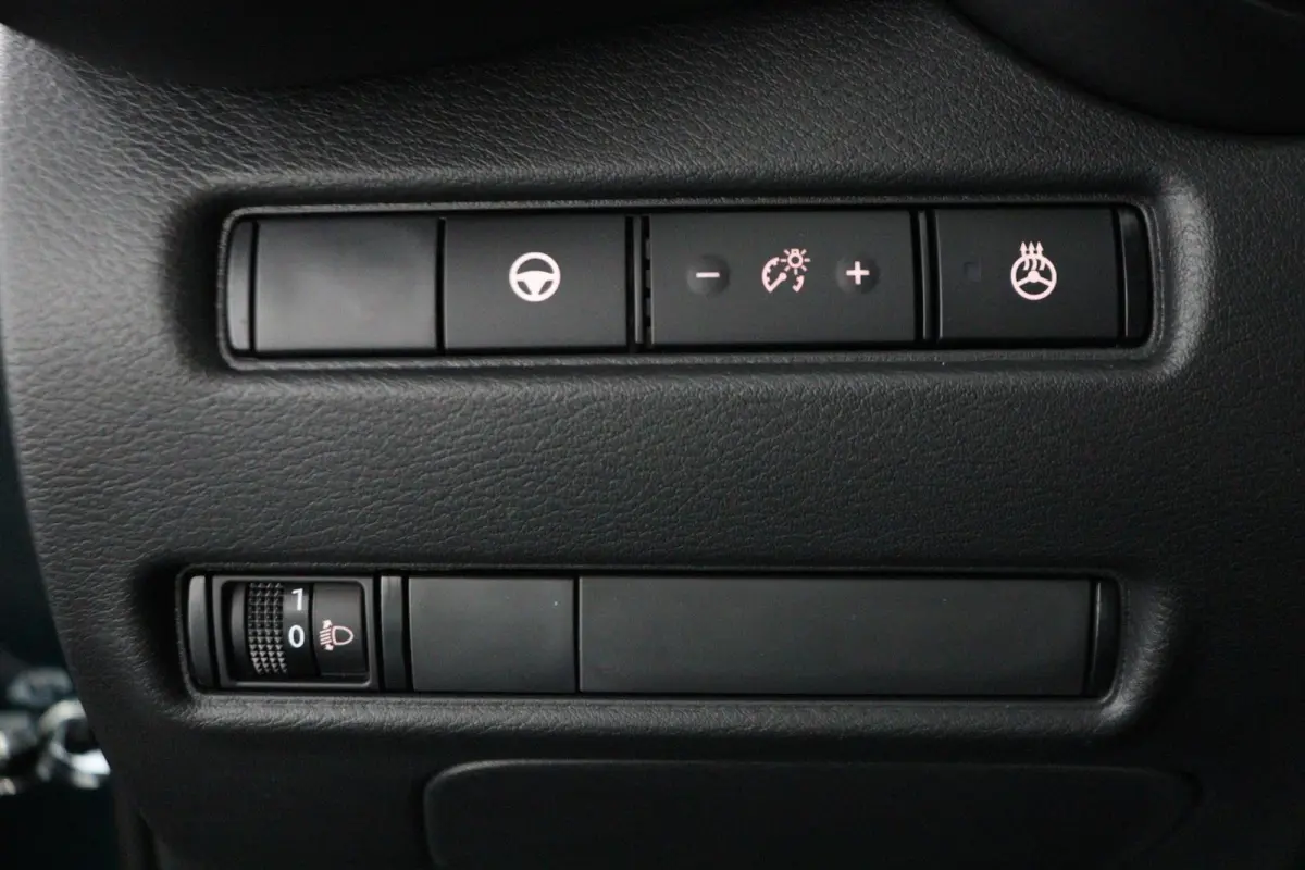 1.6 Hybrid Pulse FAP aero velgen | € 3.000,- voorraadvoordeel! | Navigatie| Bose Sound | Bijzonder mooie uitvoering!!