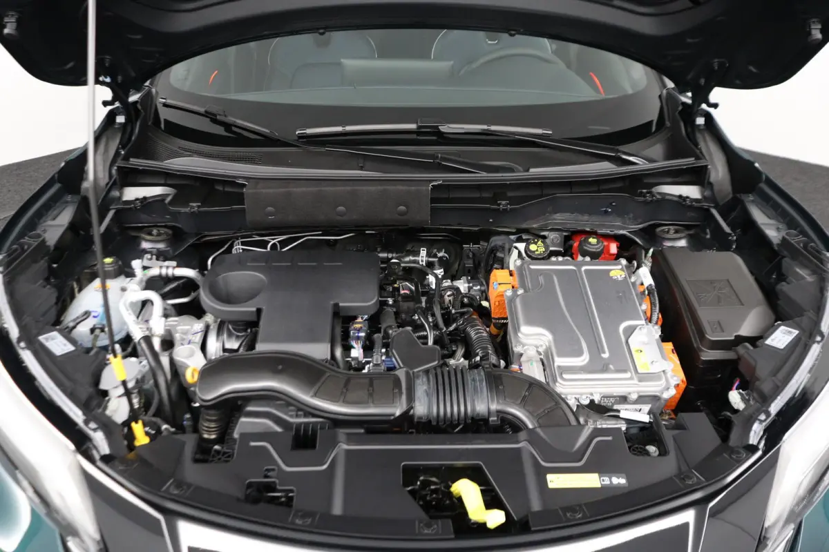 1.6 Hybrid Pulse FAP aero velgen | € 3.000,- voorraadvoordeel! | Navigatie| Bose Sound | Bijzonder mooie uitvoering!!