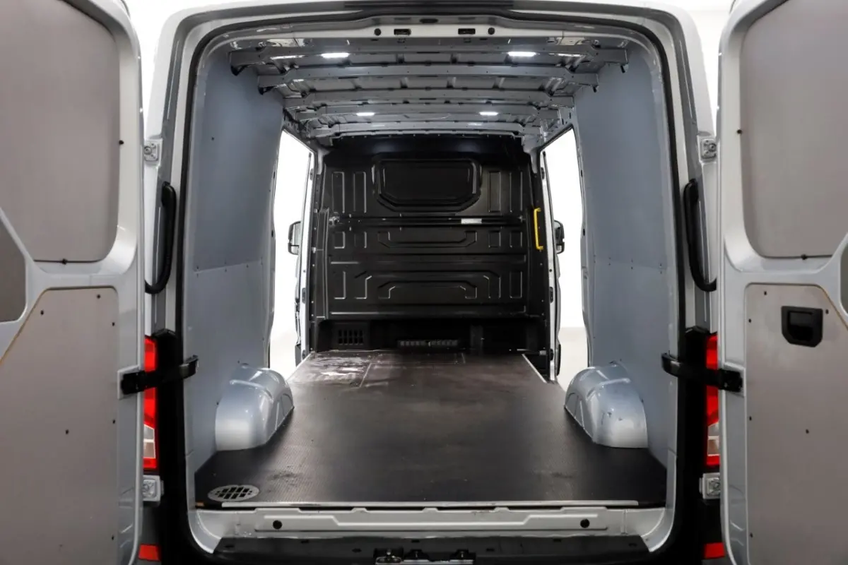 35 2.0 TDI 177pk L3H2 (L2H1) DSG-Automaat 4Motion 4x4 Highline LED/Navi/2x Schuifdeur 08-2020