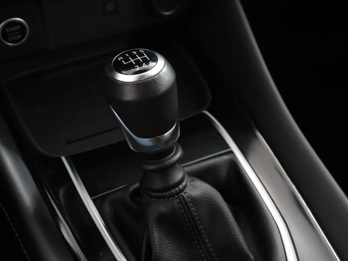 1.3 MHEV N-Connecta Nieuw model! Climate control LED Cruise control adaptive Navigatie 360* camera Verwarmde voorstoelen Trekhaak LED