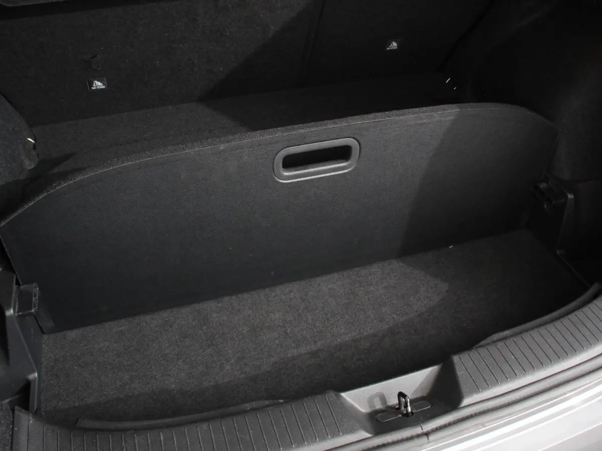 1.3 MHEV N-Connecta Nieuw model! Climate control LED Cruise control adaptive Navigatie 360* camera Verwarmde voorstoelen Trekhaak LED
