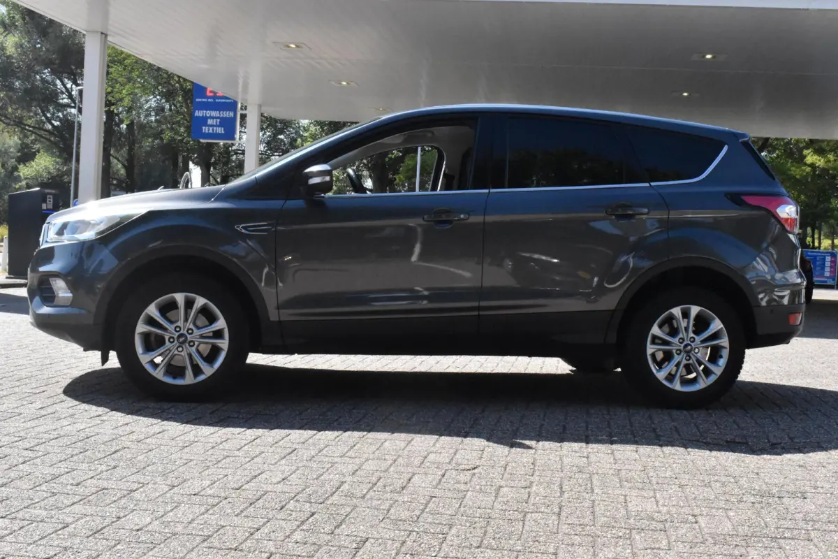 1.5 EcoBoost Titanium 2e Eigenaar | BSM | Navigatie  | 100% Onderhouden | 12 mnd BOVAG Garantie | Whatsapp 06-53188999