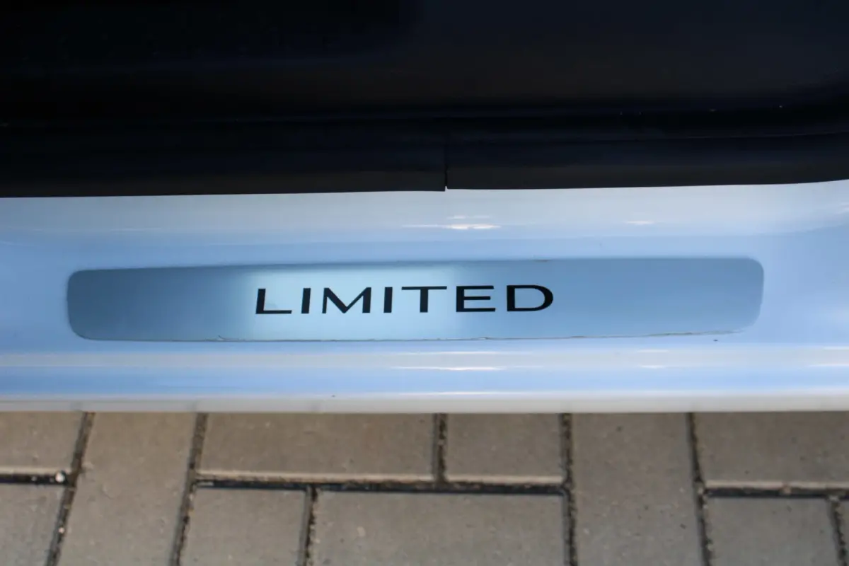 1.0 SCe LIMITED|15''|PDC|AIRCO|CRUISECONTROL|WHITE|DEALER ONDERHOUDEN