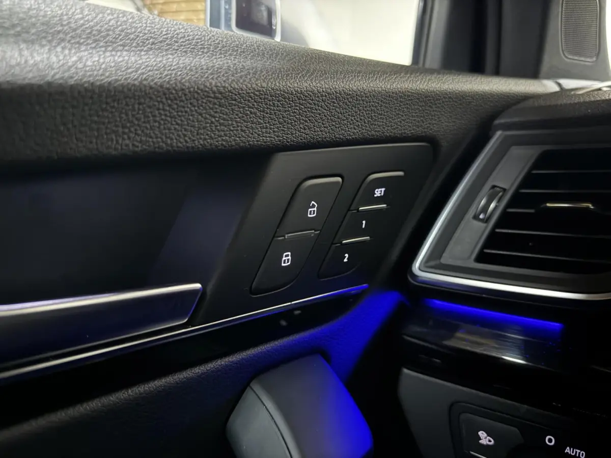 SQ5 3.0 TFSI SQ5 Quattro Pano RS-Seat Luchtvering B&O HUD Trekh.