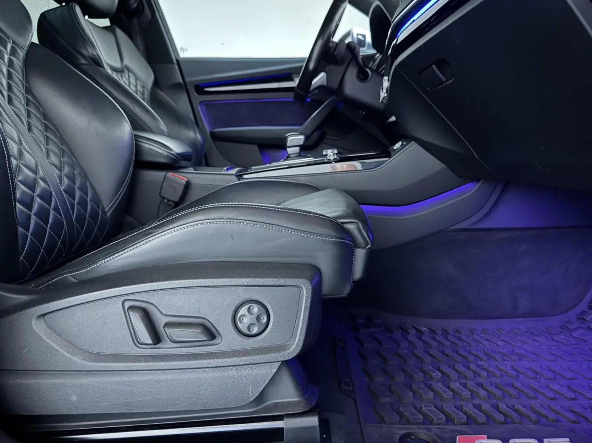 SQ5 3.0 TFSI SQ5 Quattro Pano RS-Seat Luchtvering B&O HUD Trekh.