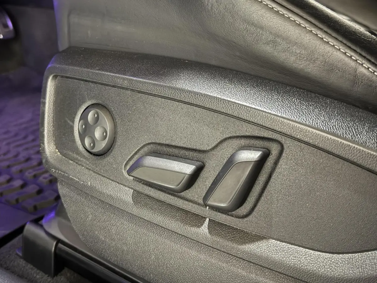 SQ5 3.0 TFSI SQ5 Quattro Pano RS-Seat Luchtvering B&O HUD Trekh.