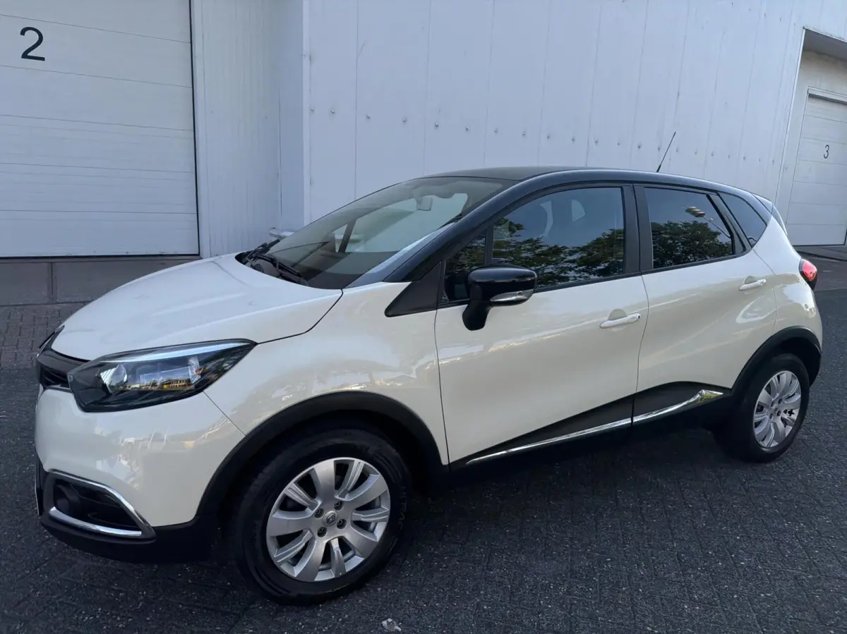0.9 TCe Limited - NAVI/AIRCO/CRUISECONTROL