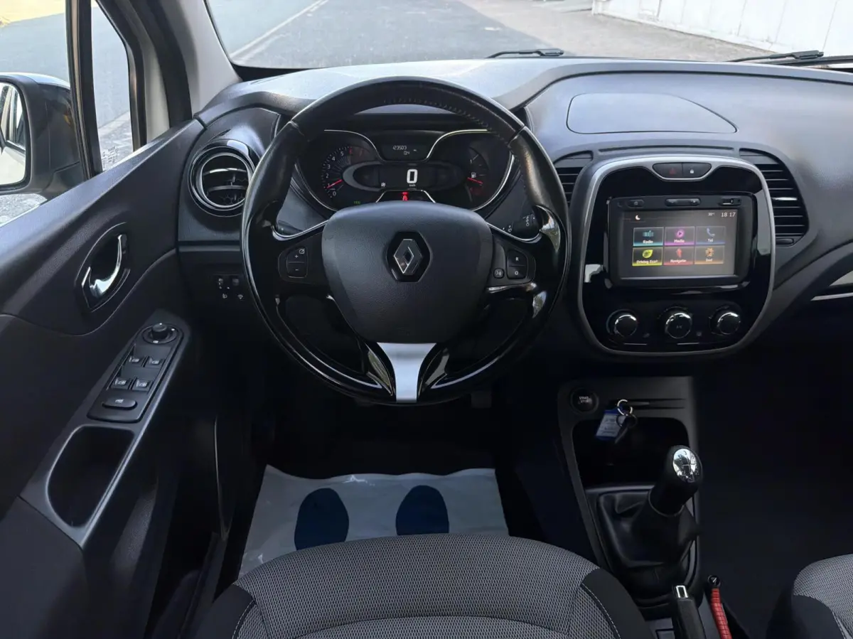 0.9 TCe Limited - NAVI/AIRCO/CRUISECONTROL