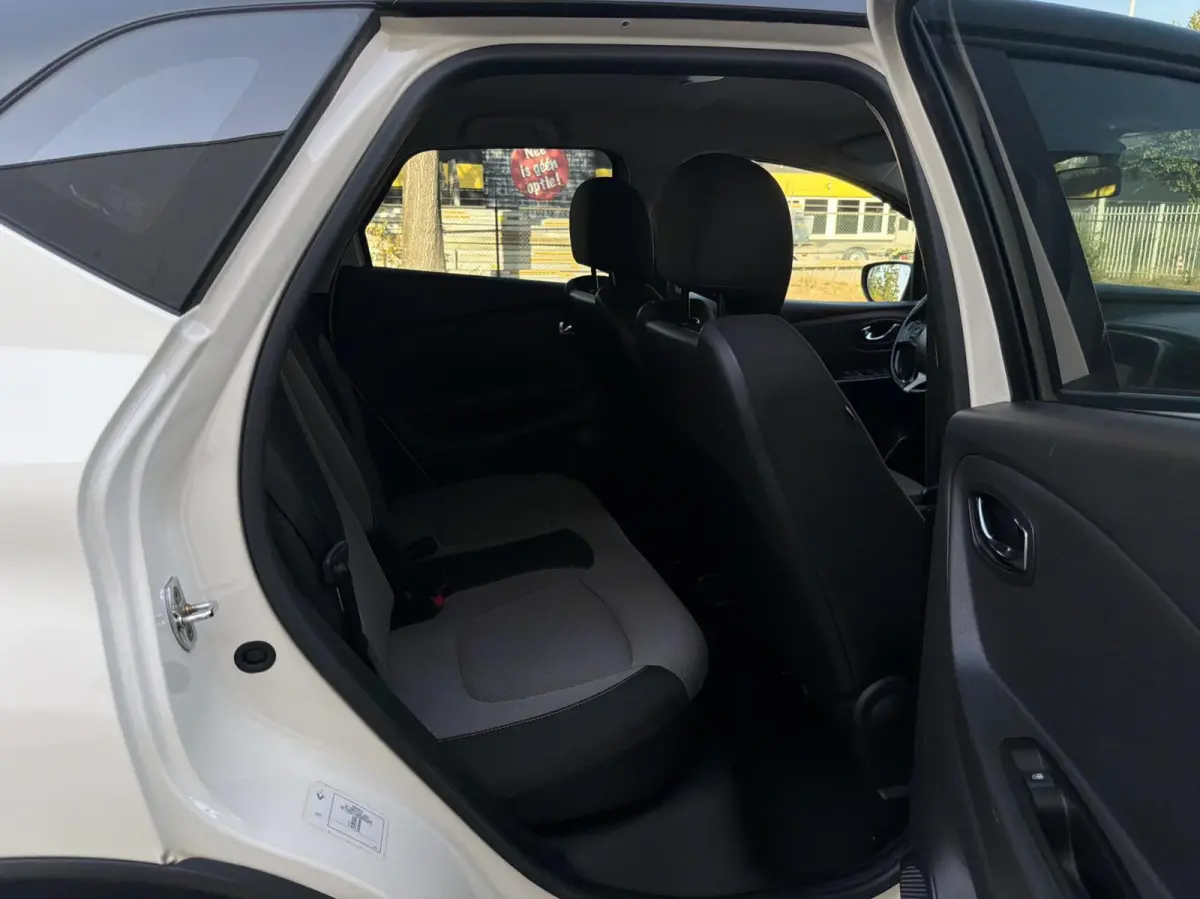 0.9 TCe Limited - NAVI/AIRCO/CRUISECONTROL