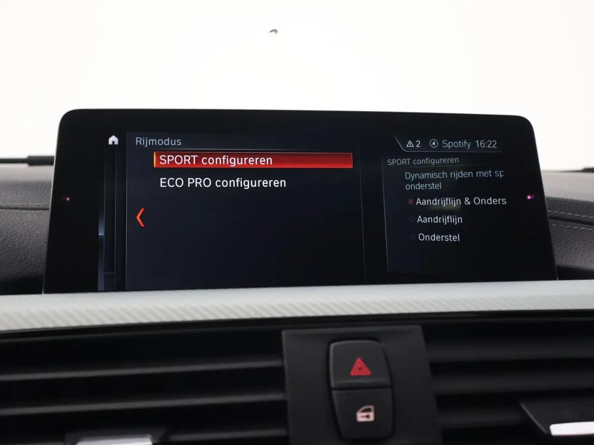 320i 184 PK M-SPORT AUT. HIGH EXECUTIVE+ SCHUIFDAK | HEAD-UP | STOELVERW. | LED | DAB | LEDER