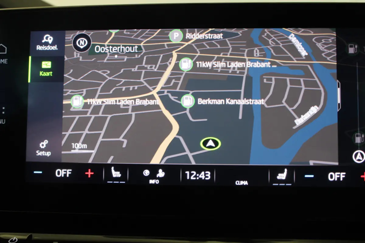 1.0 TSI Business Edition Plus |Navi|Trekhaak|Stoelverw.|