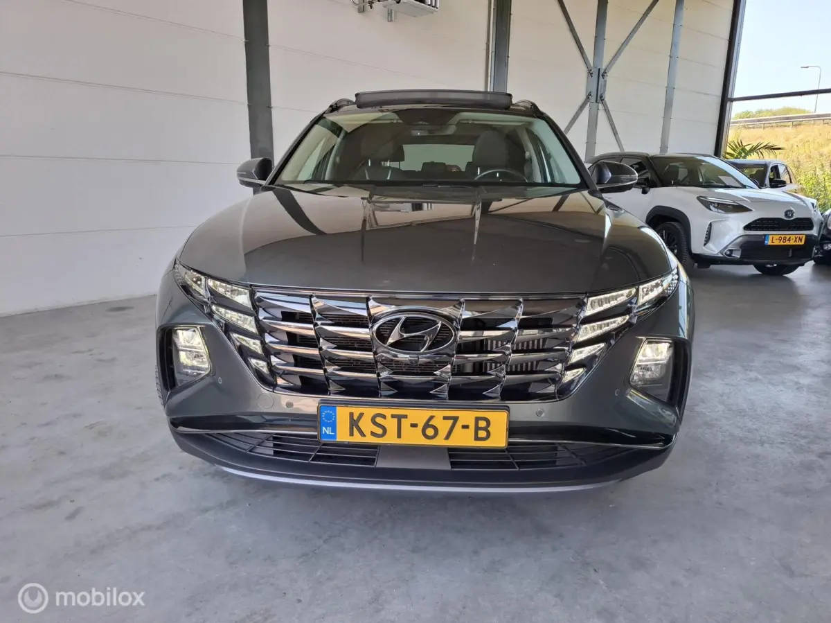 1.6 T-GDI MHEV Premium Sky