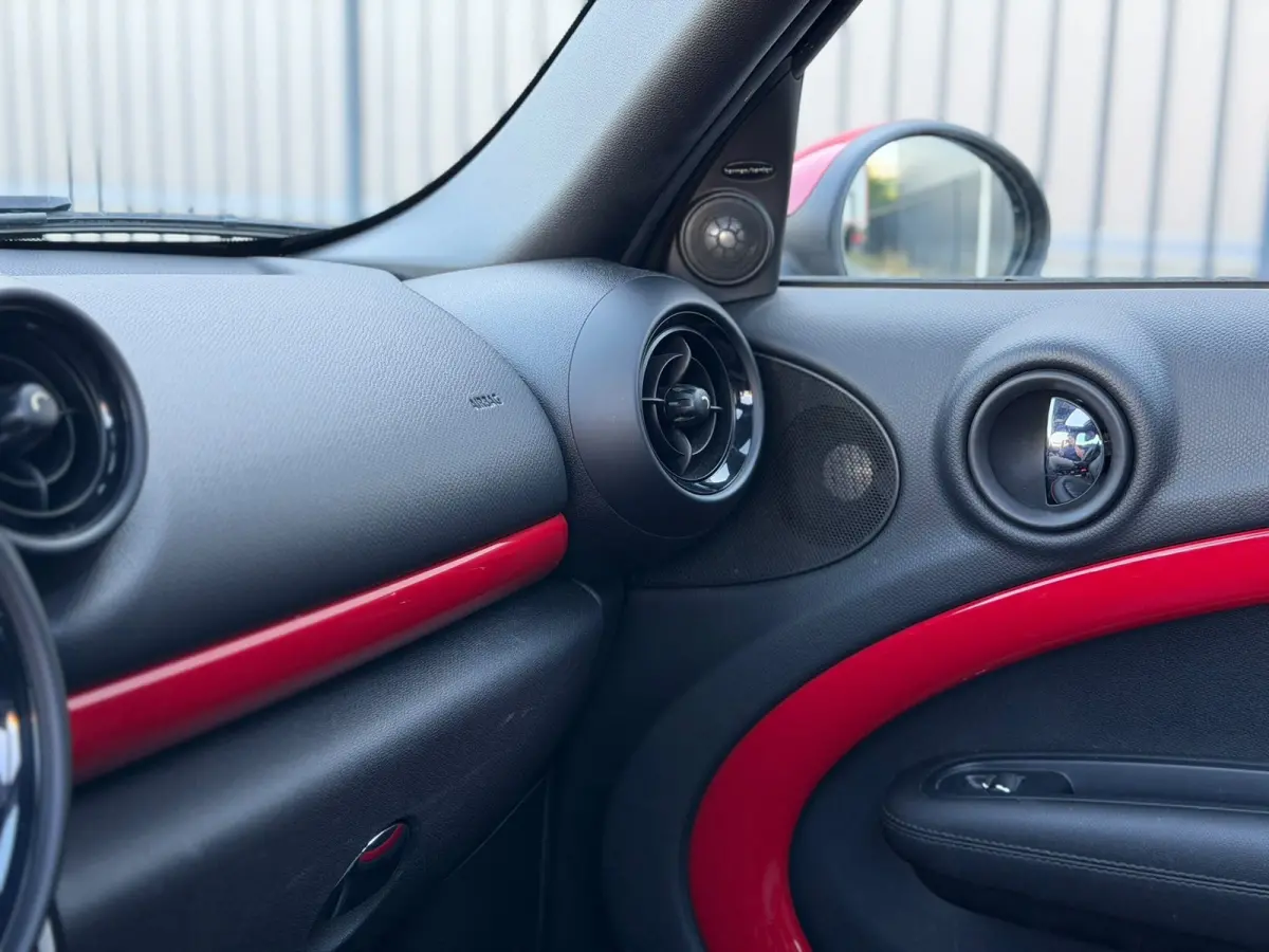 1.6 John Cooper Works ALL4 LAGE KM!! | 218PK | PANO | HARMAN/KARDON | LEER | PERF ONDERHOUD | CRUISE | CLIMATE |