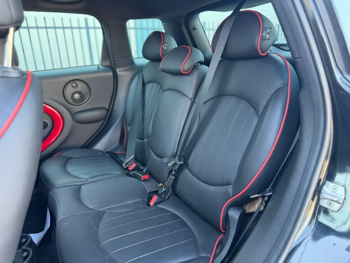 1.6 John Cooper Works ALL4 LAGE KM!! | 218PK | PANO | HARMAN/KARDON | LEER | PERF ONDERHOUD | CRUISE | CLIMATE |