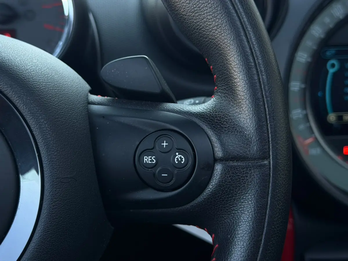 1.6 John Cooper Works ALL4 LAGE KM!! | 218PK | PANO | HARMAN/KARDON | LEER | PERF ONDERHOUD | CRUISE | CLIMATE |