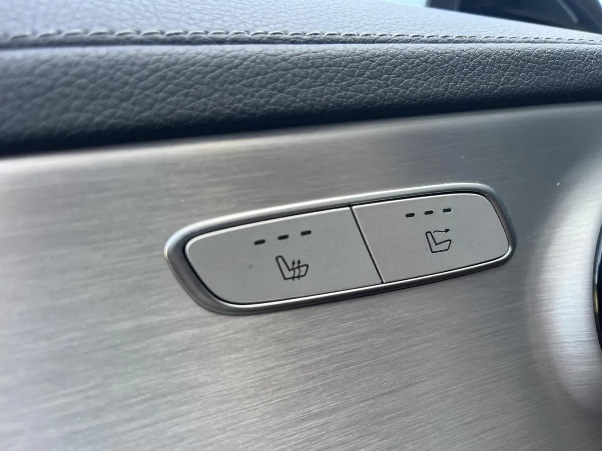 180 AMG AUT9 AIRSCARF+TREKHAAK+LED