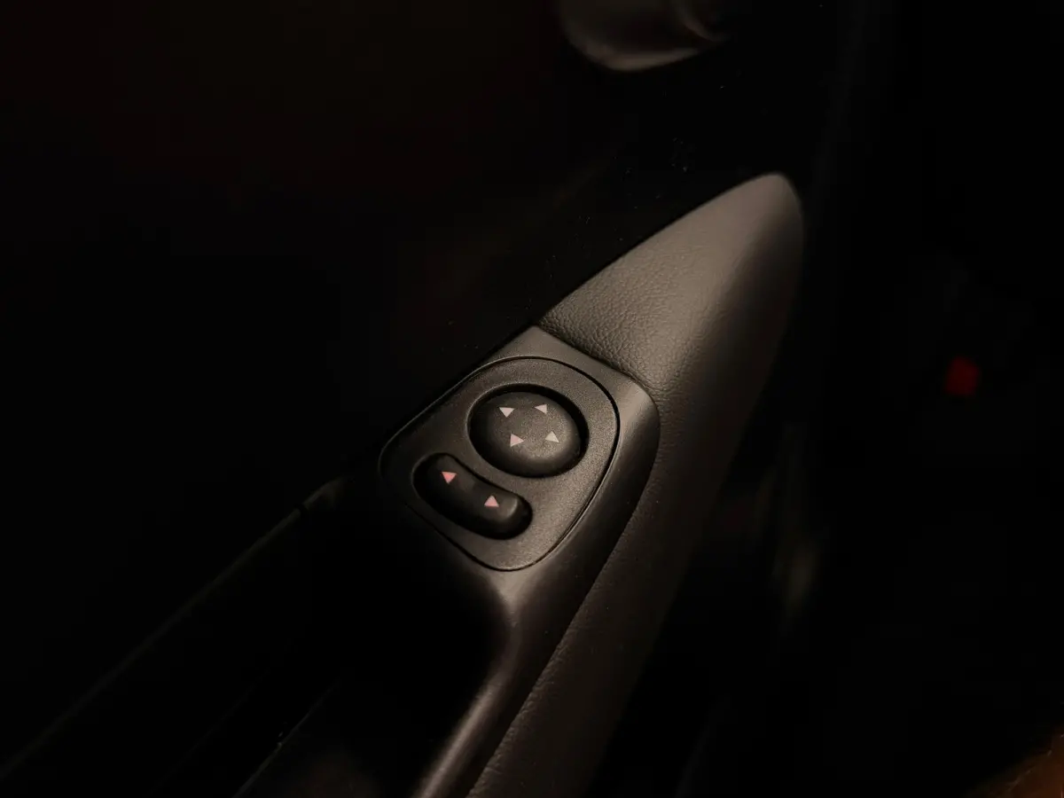 1.0 Hybrid Sport 1e Eigenaar Schuif/kanteldak Navi Leer